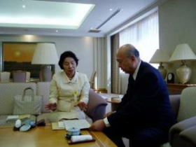NHK会長の海老沢勝二さんと市長 NHK会長の海老沢勝二さんと市長