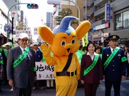 防犯パレードの様子