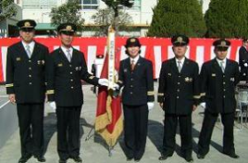 出初式で消防団のみなさんと 出初式で消防団のみなさんと
