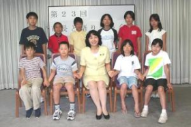 清原市長と小学校5・6年生の参加者 清原市長と小学校5・6年生の参加者