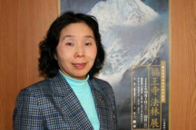 清原市長福王寺法林展のポスターの前にて 清原市長福王寺法林展のポスターの前にて